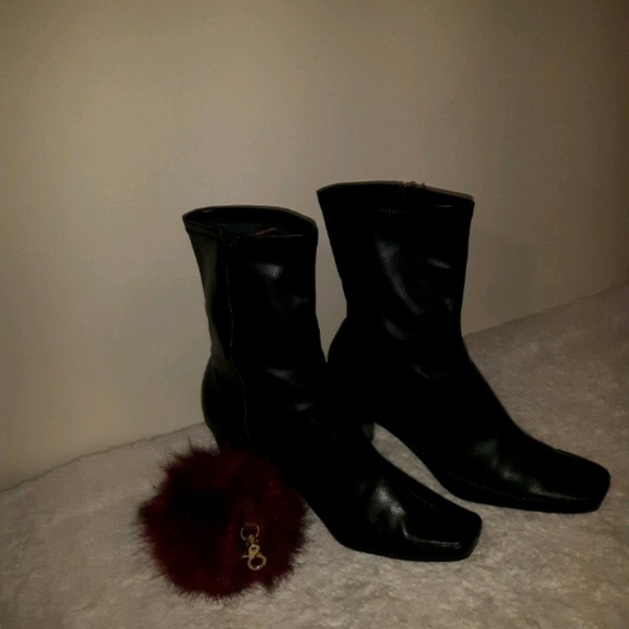 Size 10 Designer A2 by Aerosoles High heel Leather - Picture 2 of 4